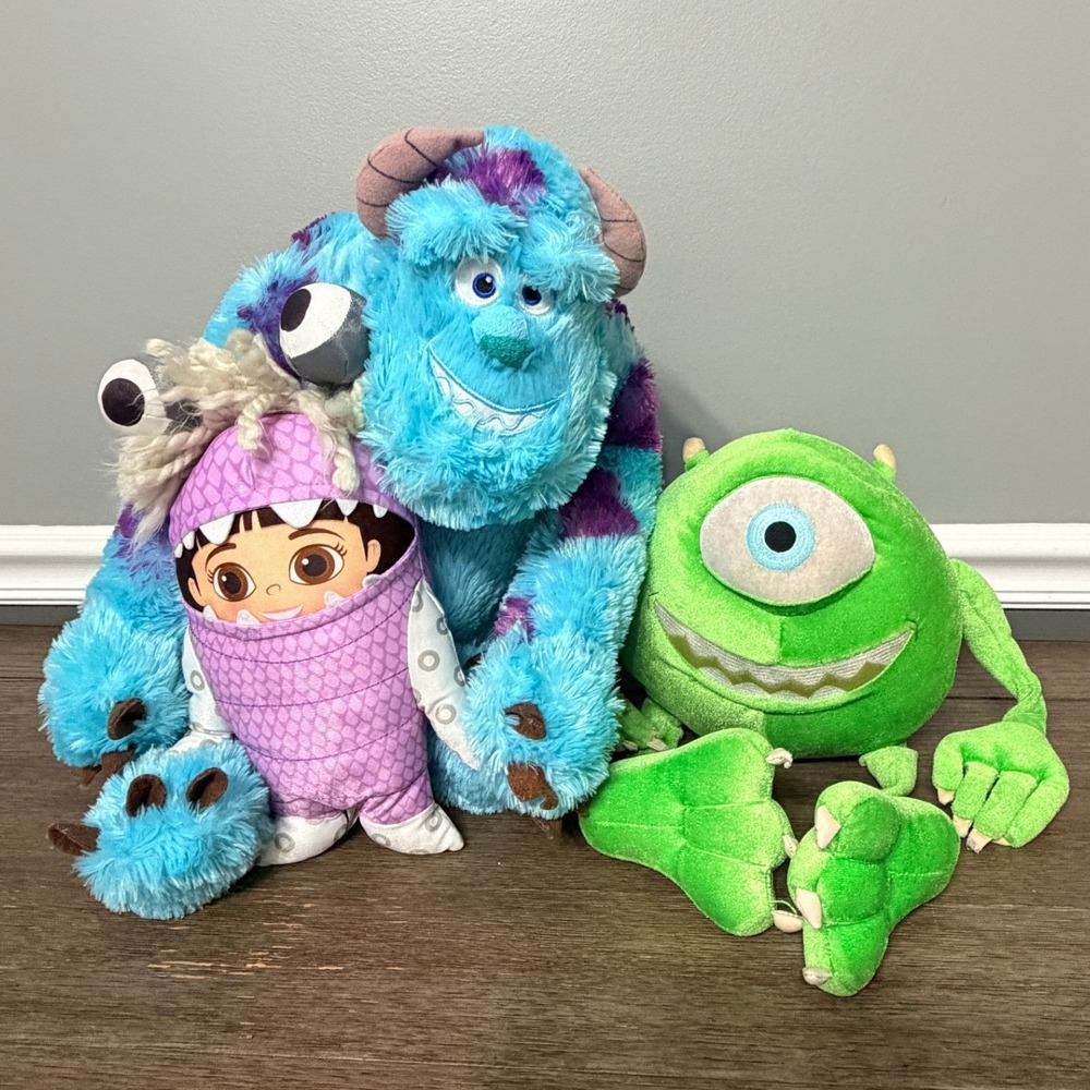Disney Monsters Inc. Sulley, Mike Wazowsk,i &‎ Boo Plush Set